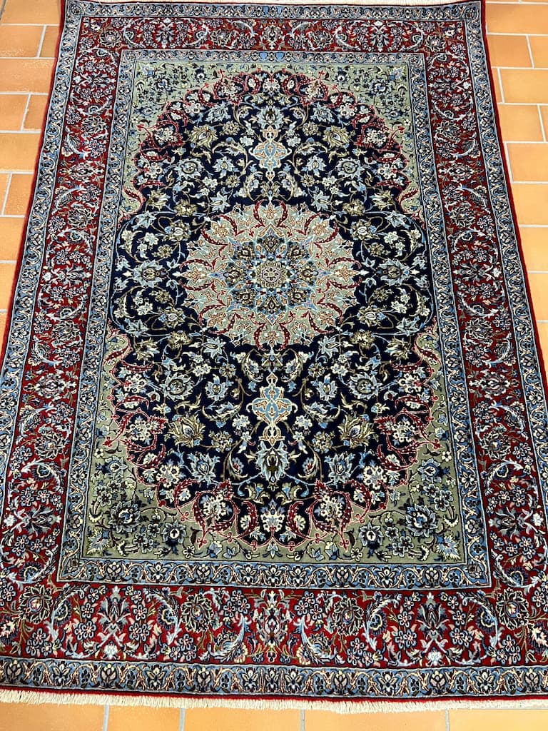 Isfahan 170x113
