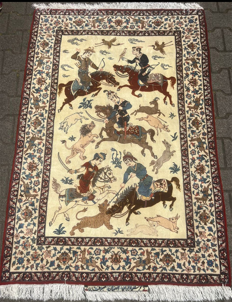 Isfahan 160x105